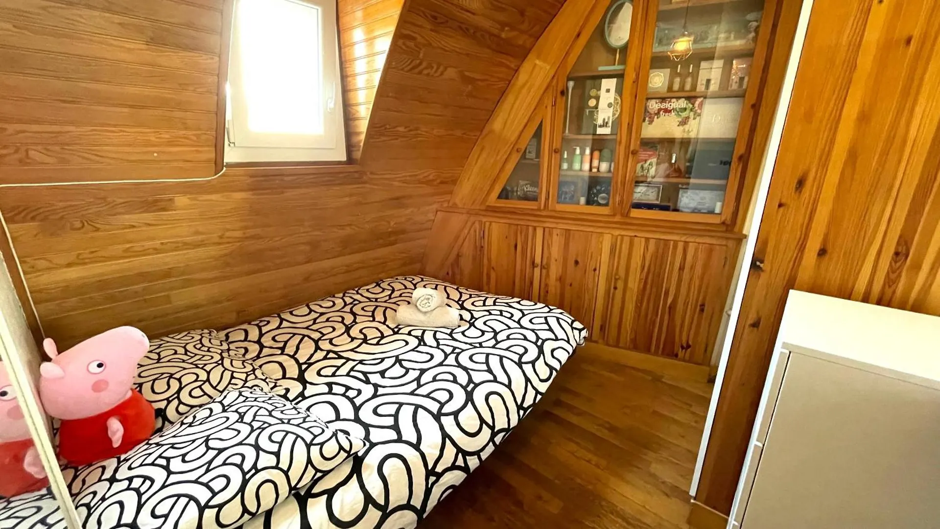 132- Studio Cozy Central A Pour 2 Personnes